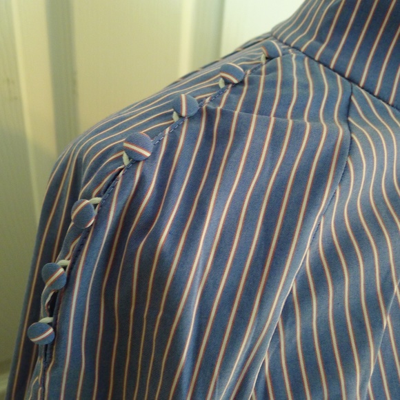 {Set} Stripe Mock Neck Blouse - Sz M - Picture 3 of 11